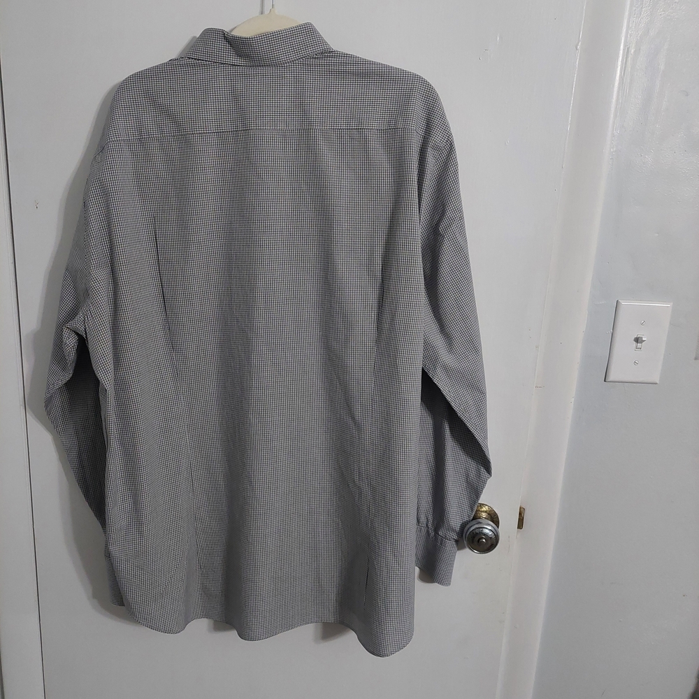 Men's Stylish Gray Patterned Button-Down Shirt - image 2
